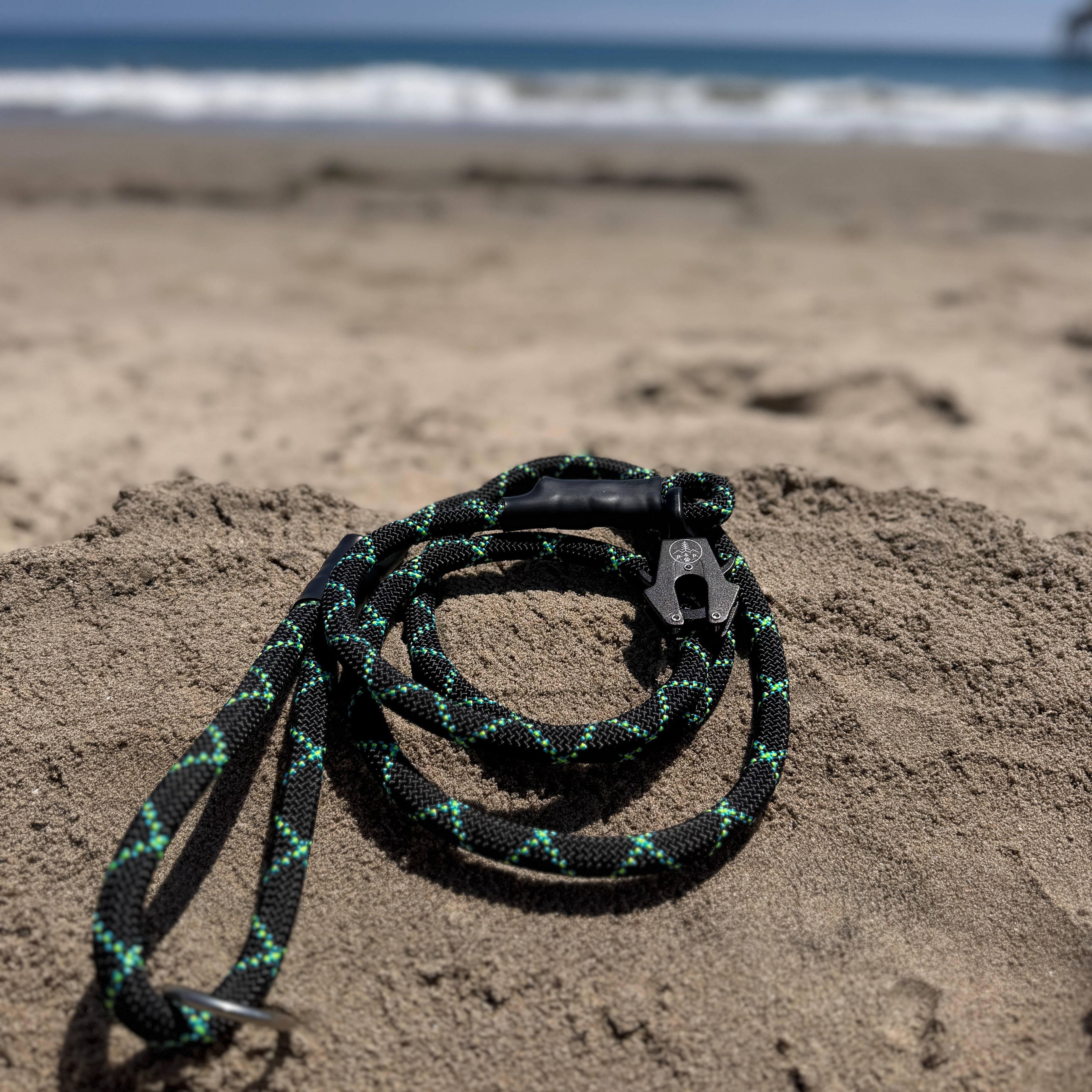 Venture Leash - Lava Beds Black